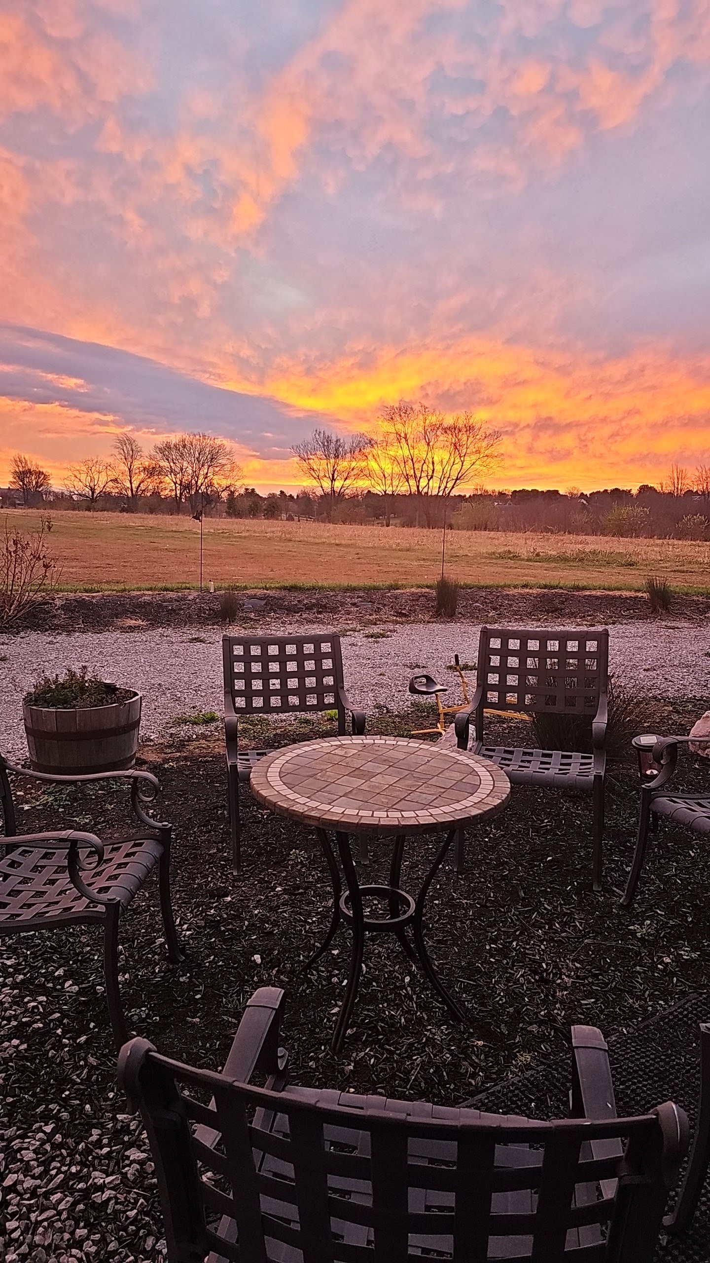Beautiful Kentucky sunset over a home patio