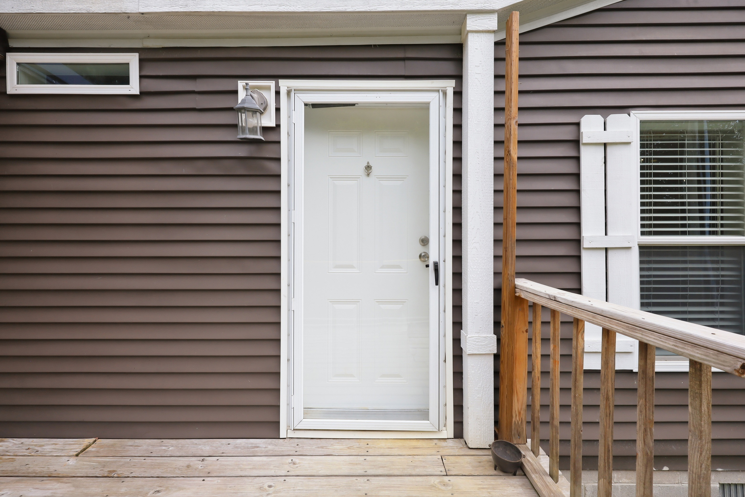 Main home front entry