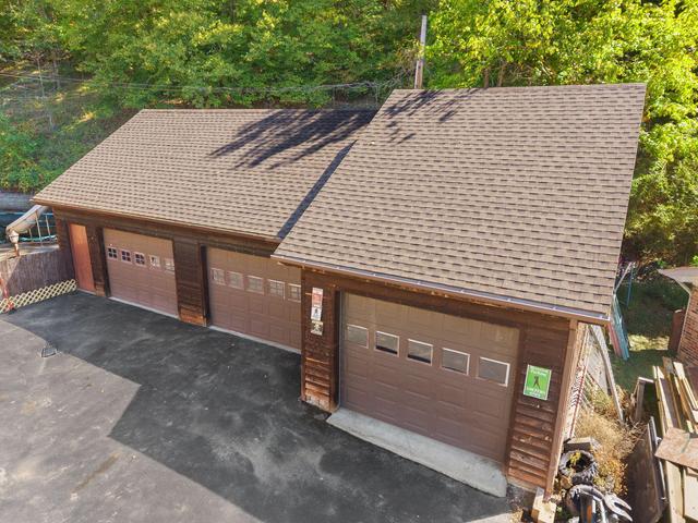 3-car detached garage with extended bay