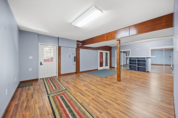 Finished basement with flexible open space