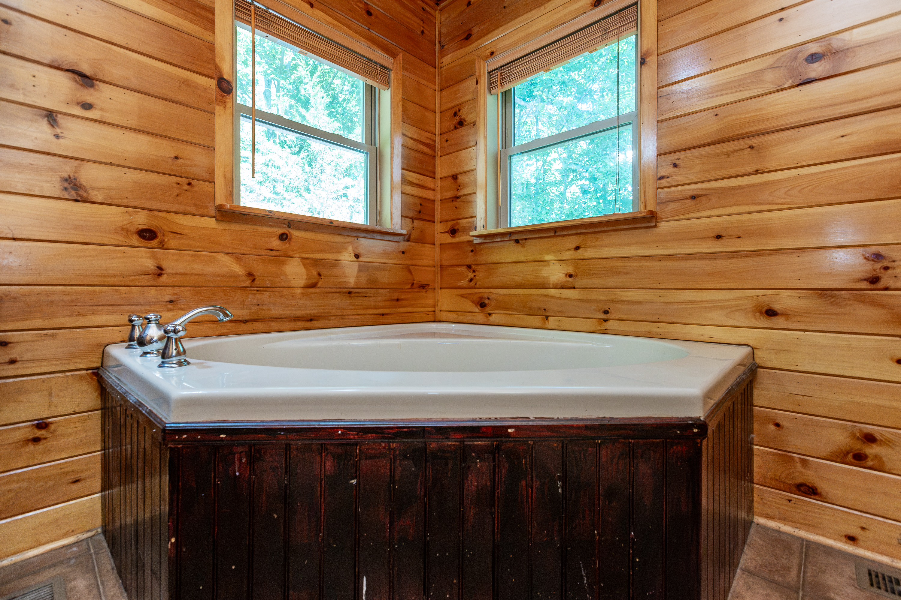 Bathroom with soaking tub