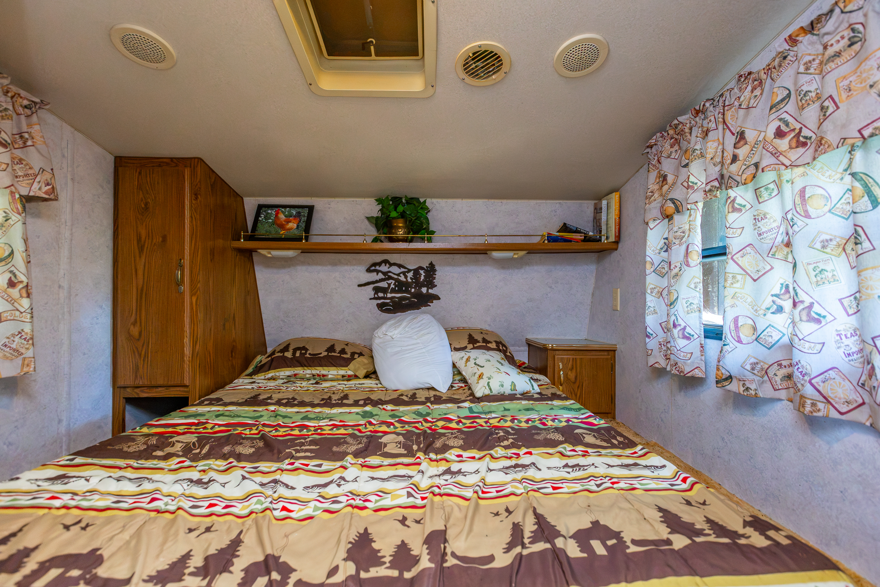 Guest house bedroom