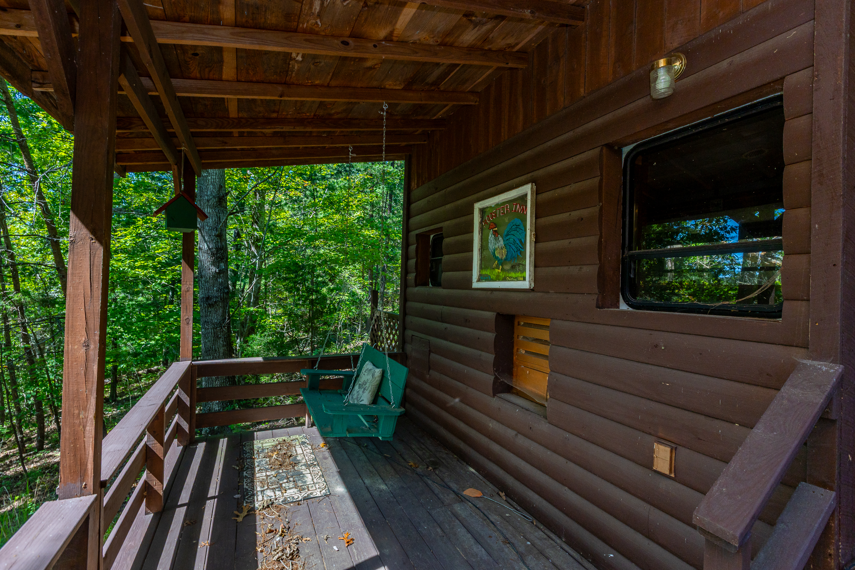 Guest house detail